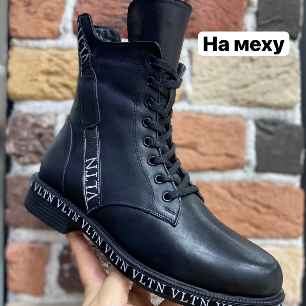 Black VLNT 100% leather women Boots